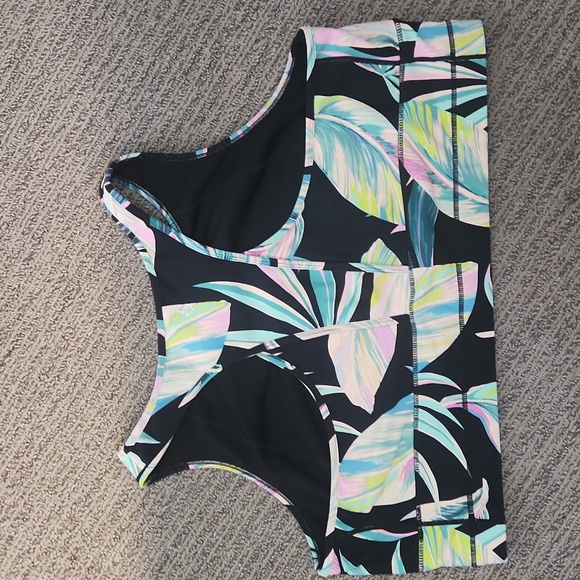 Torrid Low Impact Wireless Active Sports Bra Size 5X - Picture 11 of 12